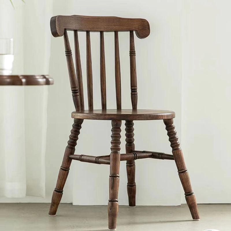 Solid Wood Windsor Dining Chair – Classic Spindle Back Farmhouse Kitchen Chair with Turned Legs
